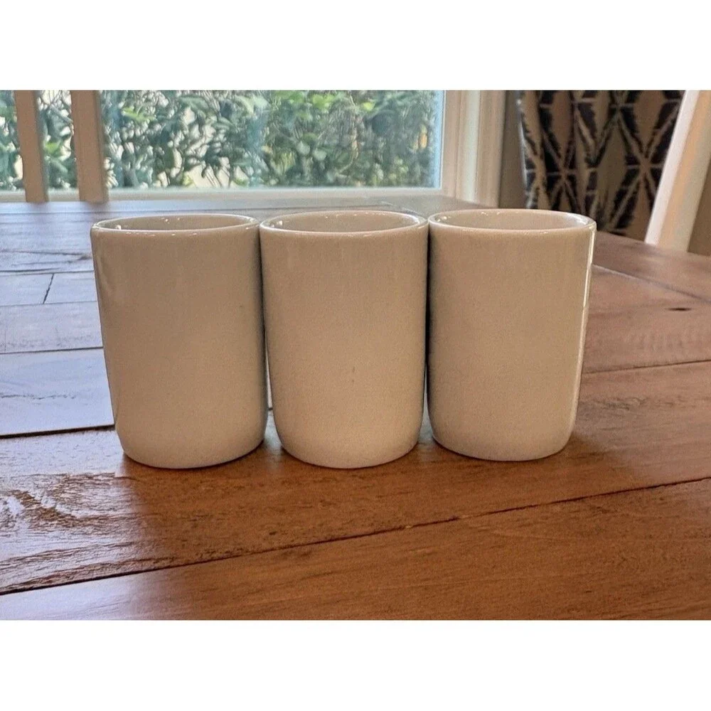 Unbranded vintage set